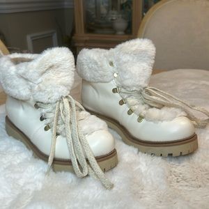 Circus by Sam Edelman Women’s Kilbourne Ankle Boot (9.5)